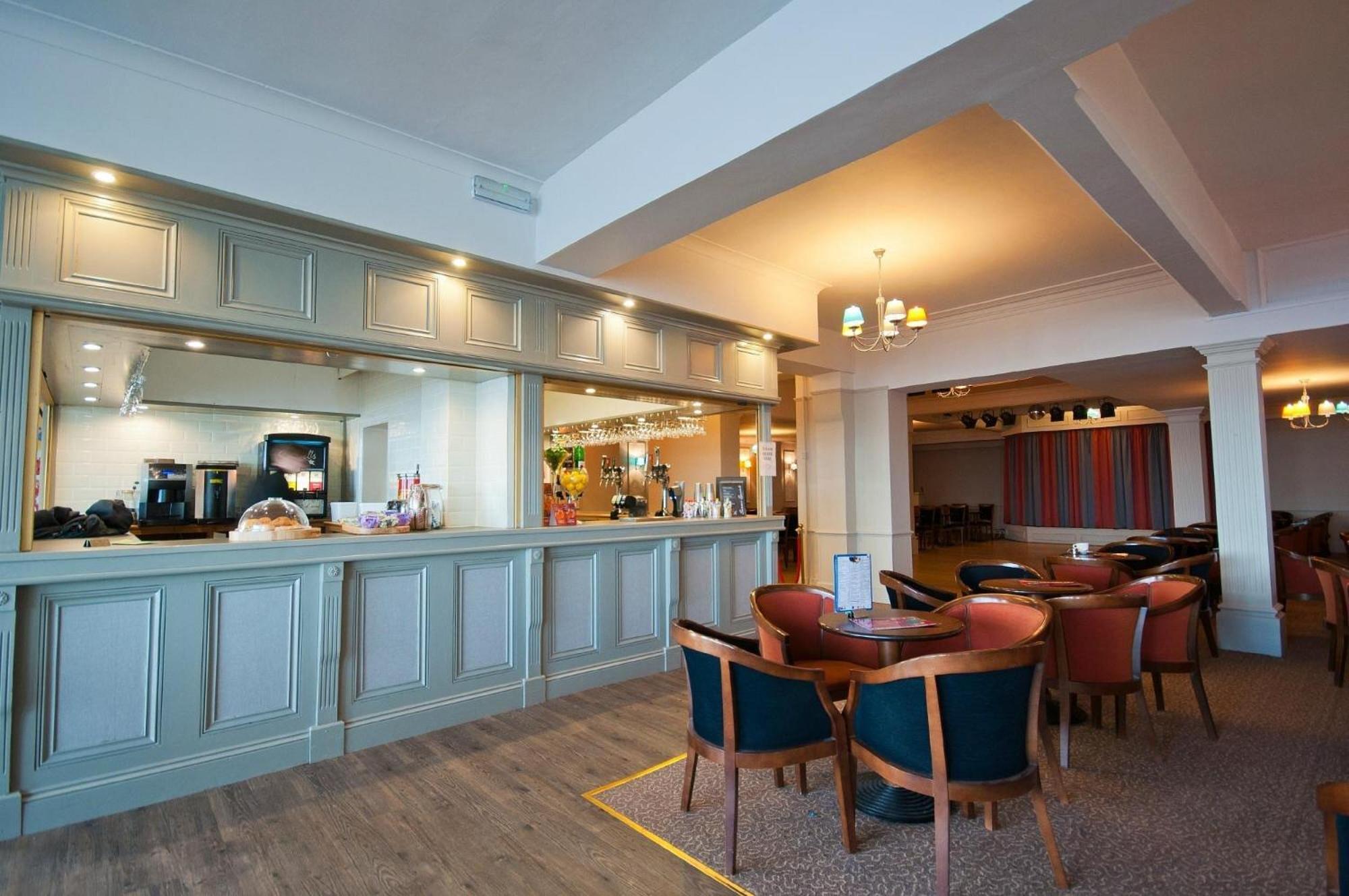 Hotel The Majestic Eastbourne