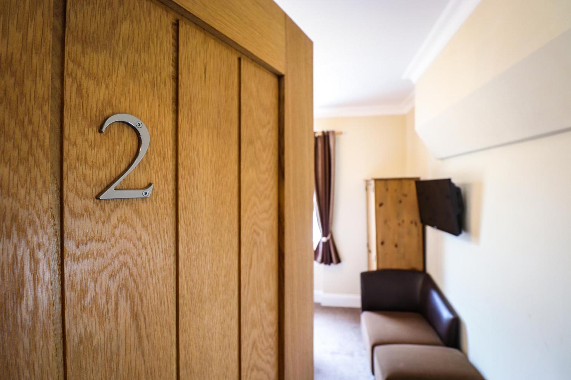 Front Guest house 3*