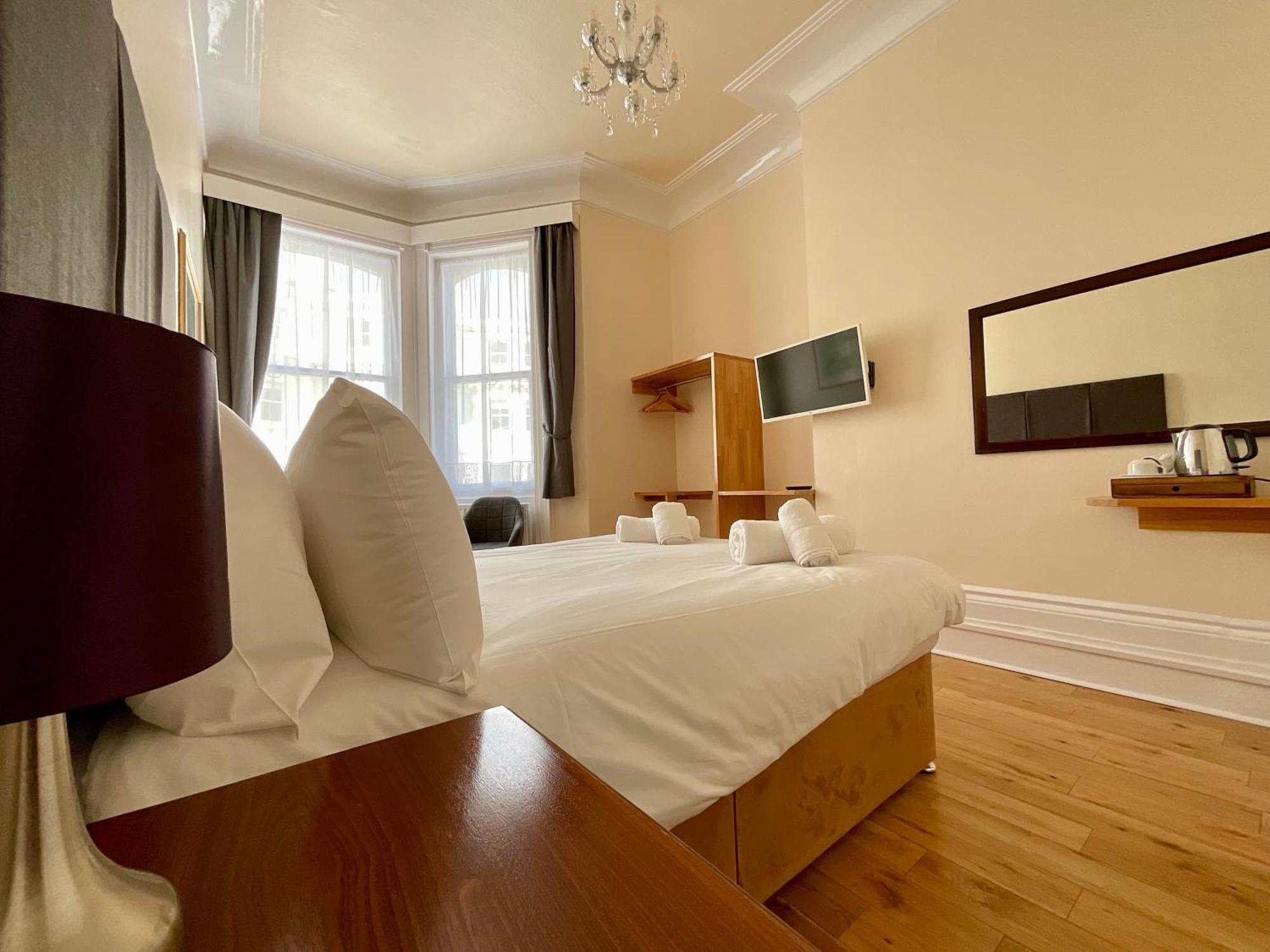 Vernon 4* Eastbourne