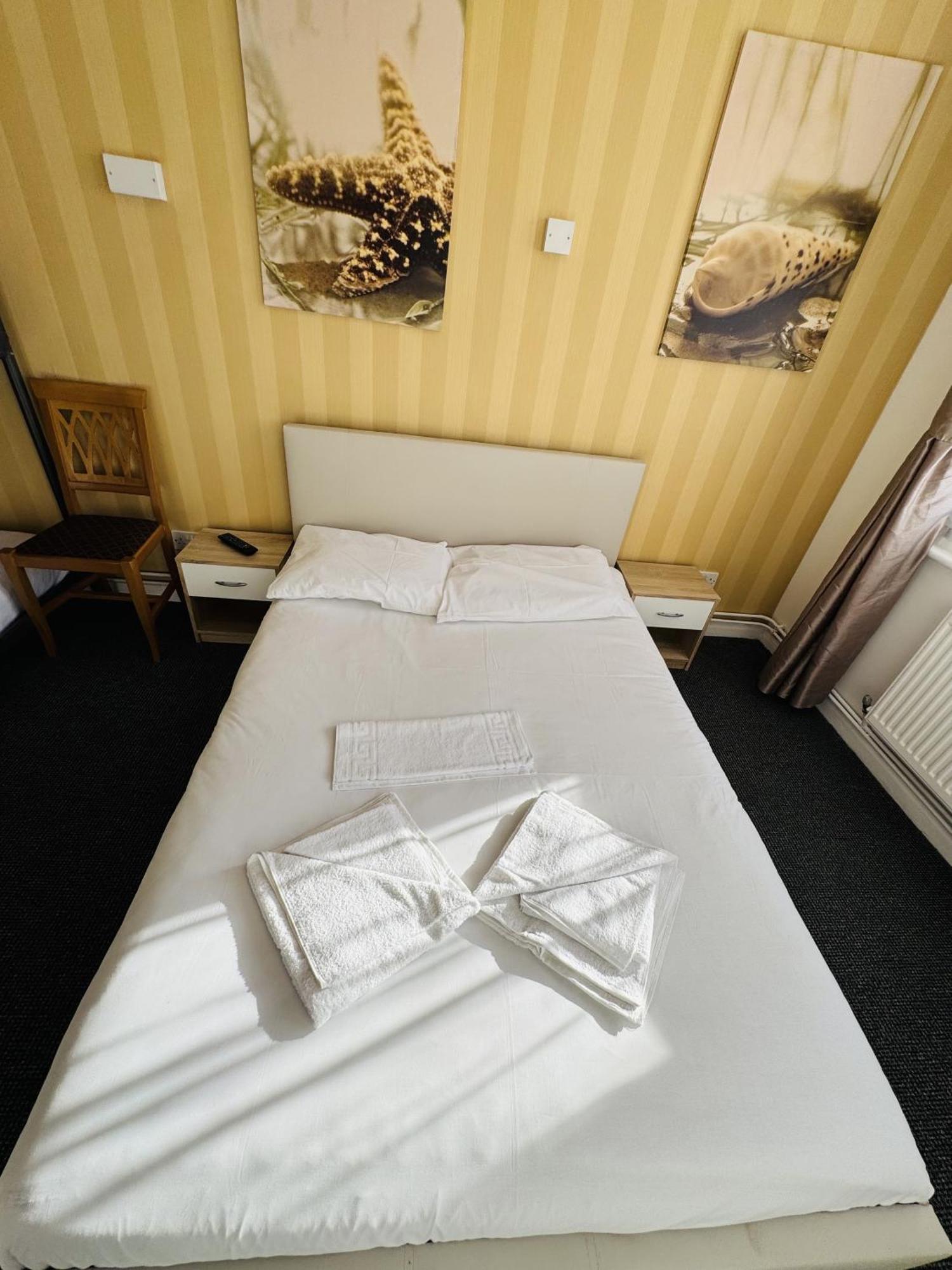 Carlton Court Hotel