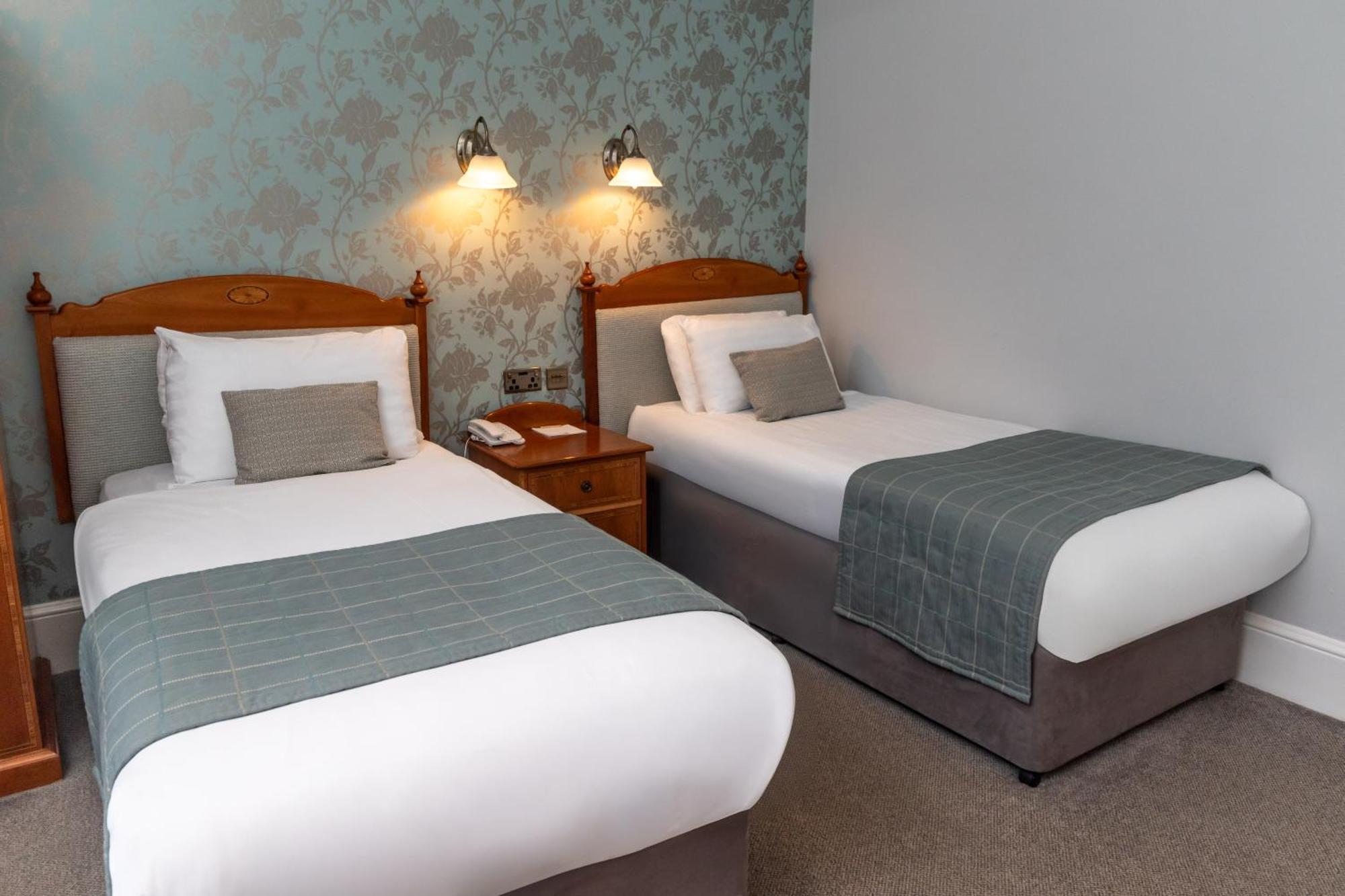 Hotel The Lansdowne,