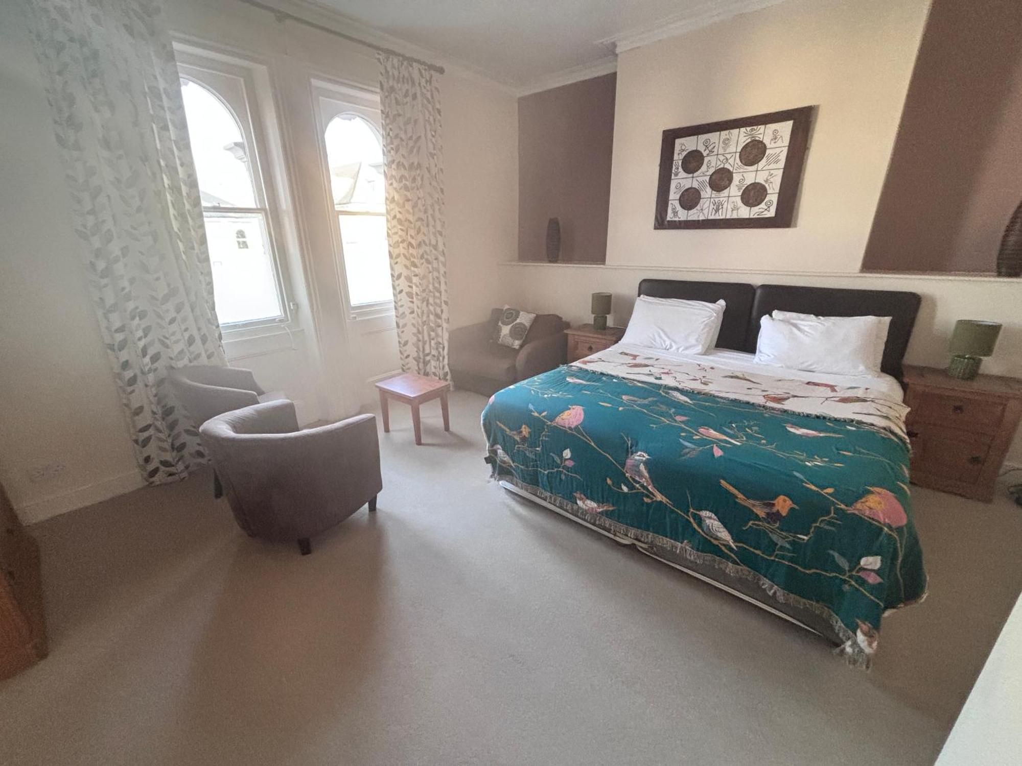 Bed & Breakfast The Sheldon - Free Private Parking 4*