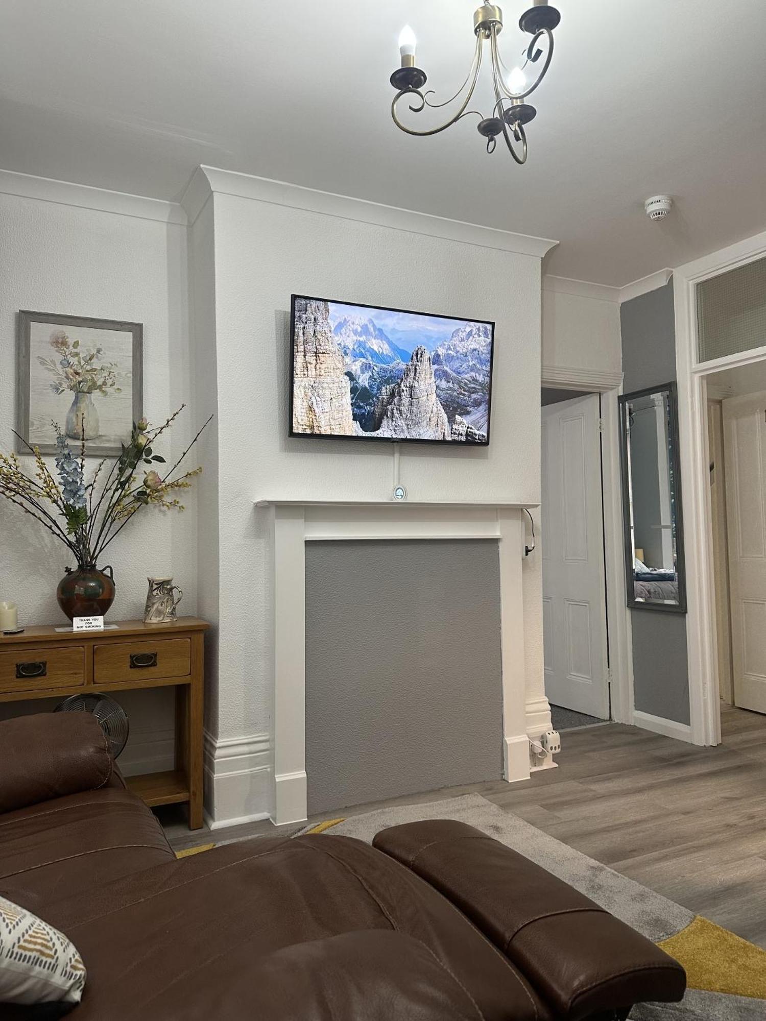 Penhale Flats Apartment