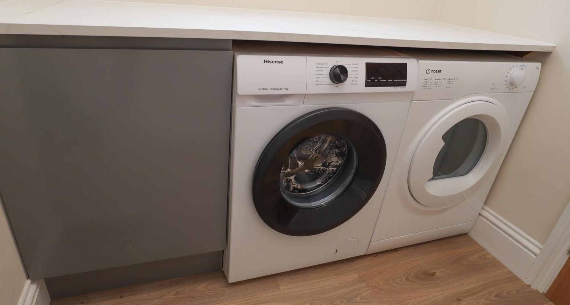 Aqua Nest - En-suite, Free Parking, Kitchen *