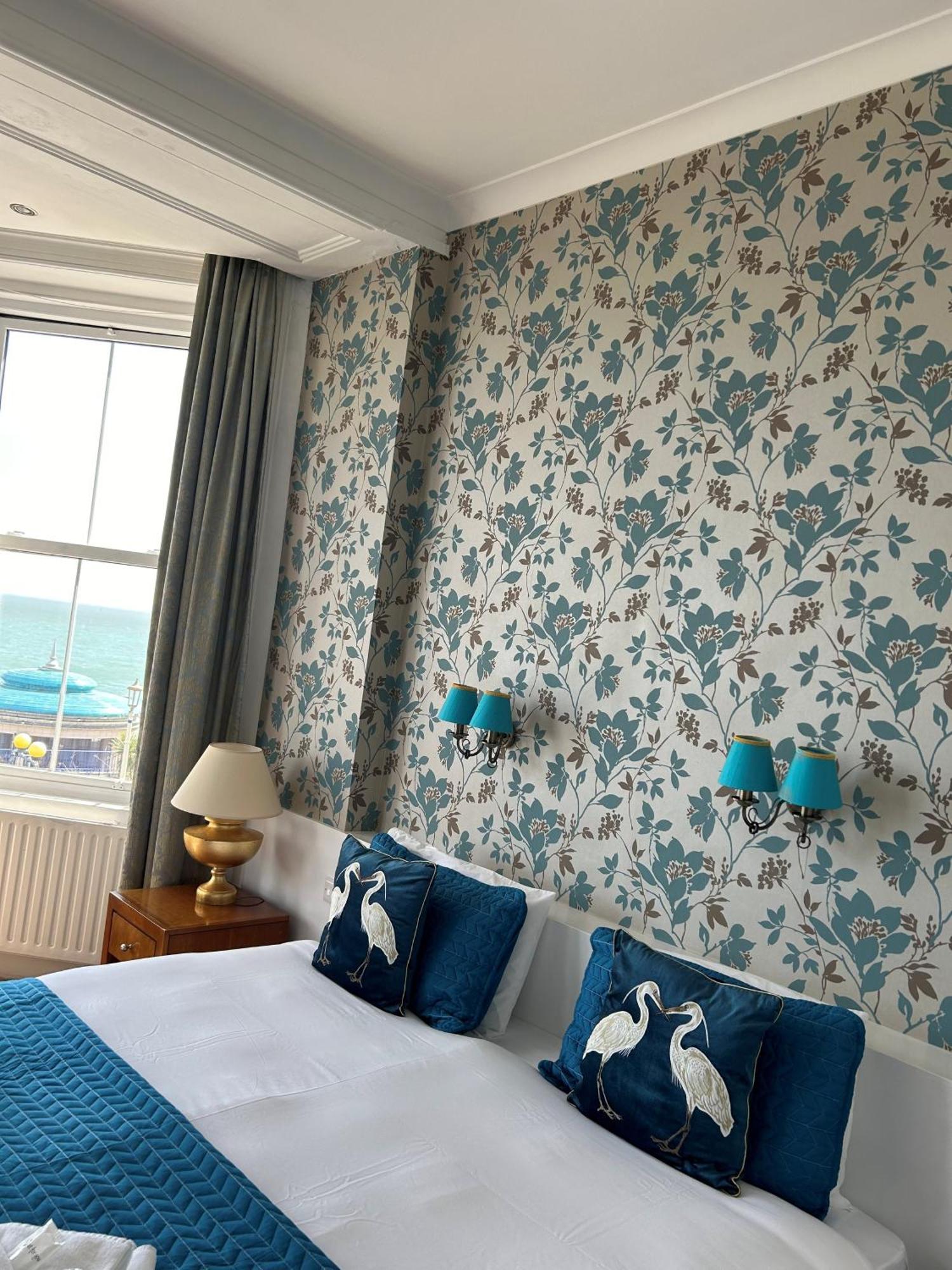 The Cumberland Hotel 3*