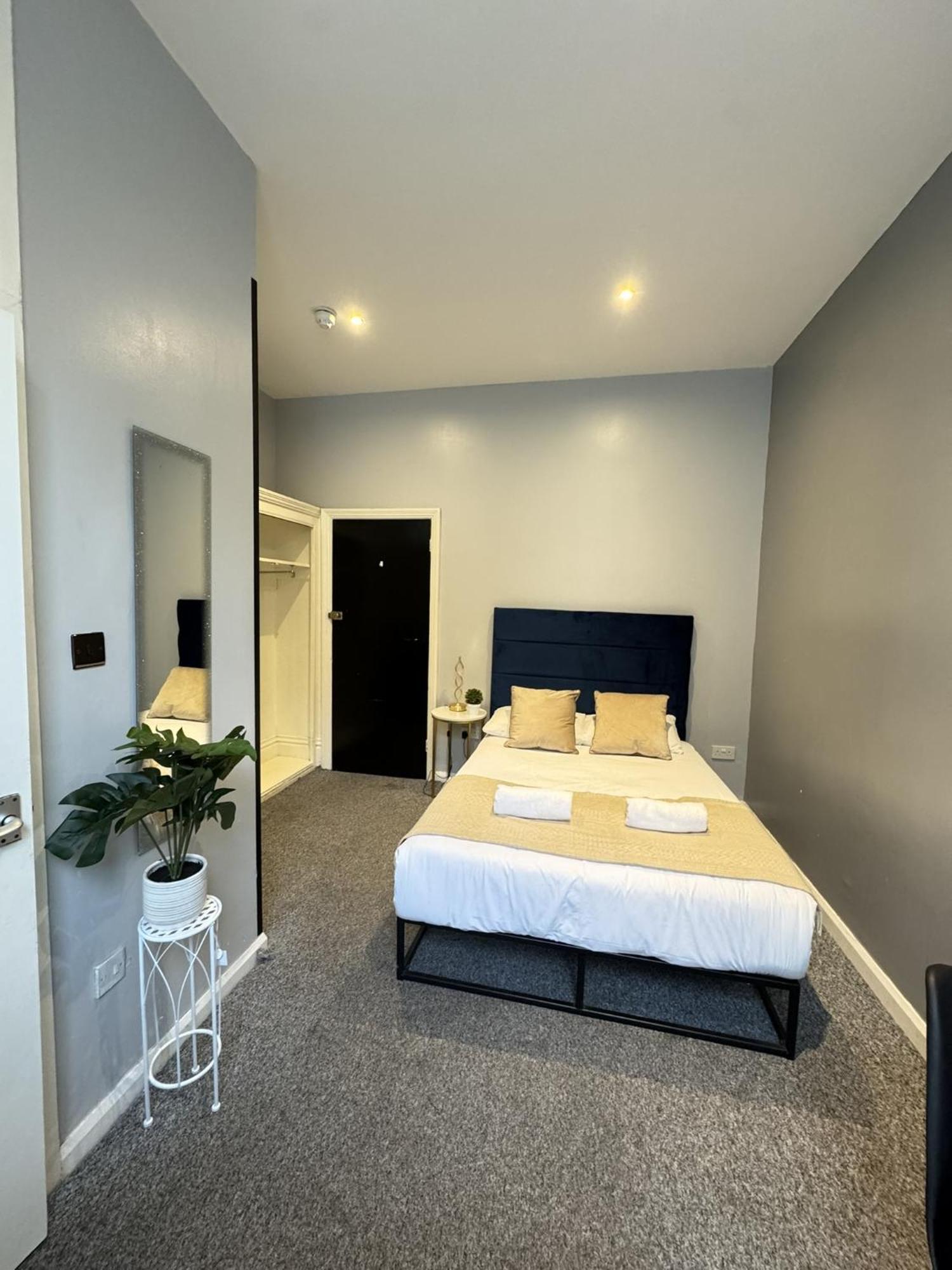 Marine Parade Hotel