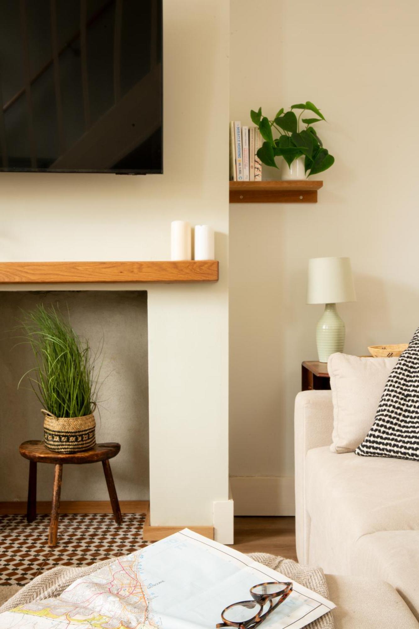 Apartment Leaf By Huluki Sussex *