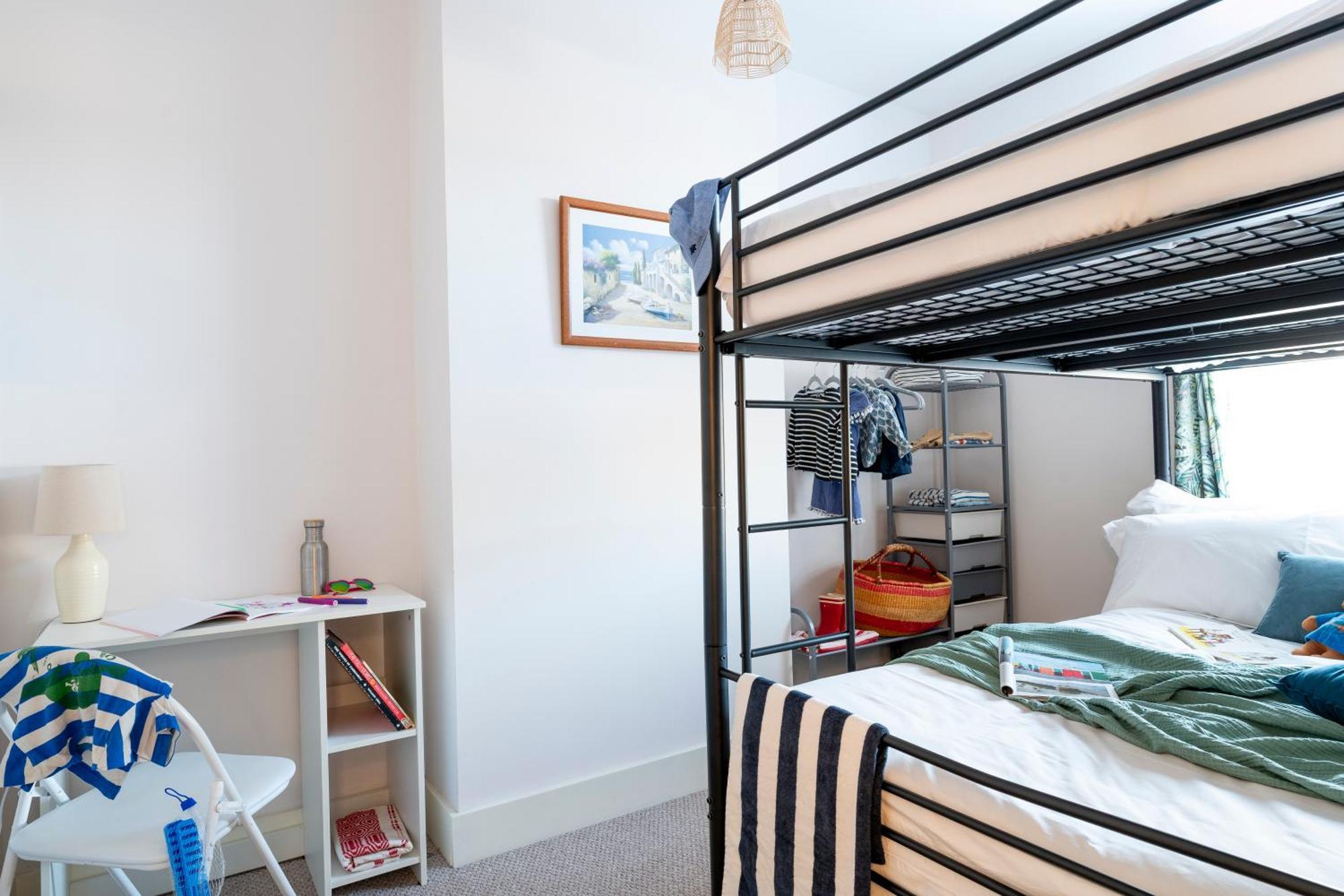 Leaf By Huluki Sussex Apartment Eastbourne
