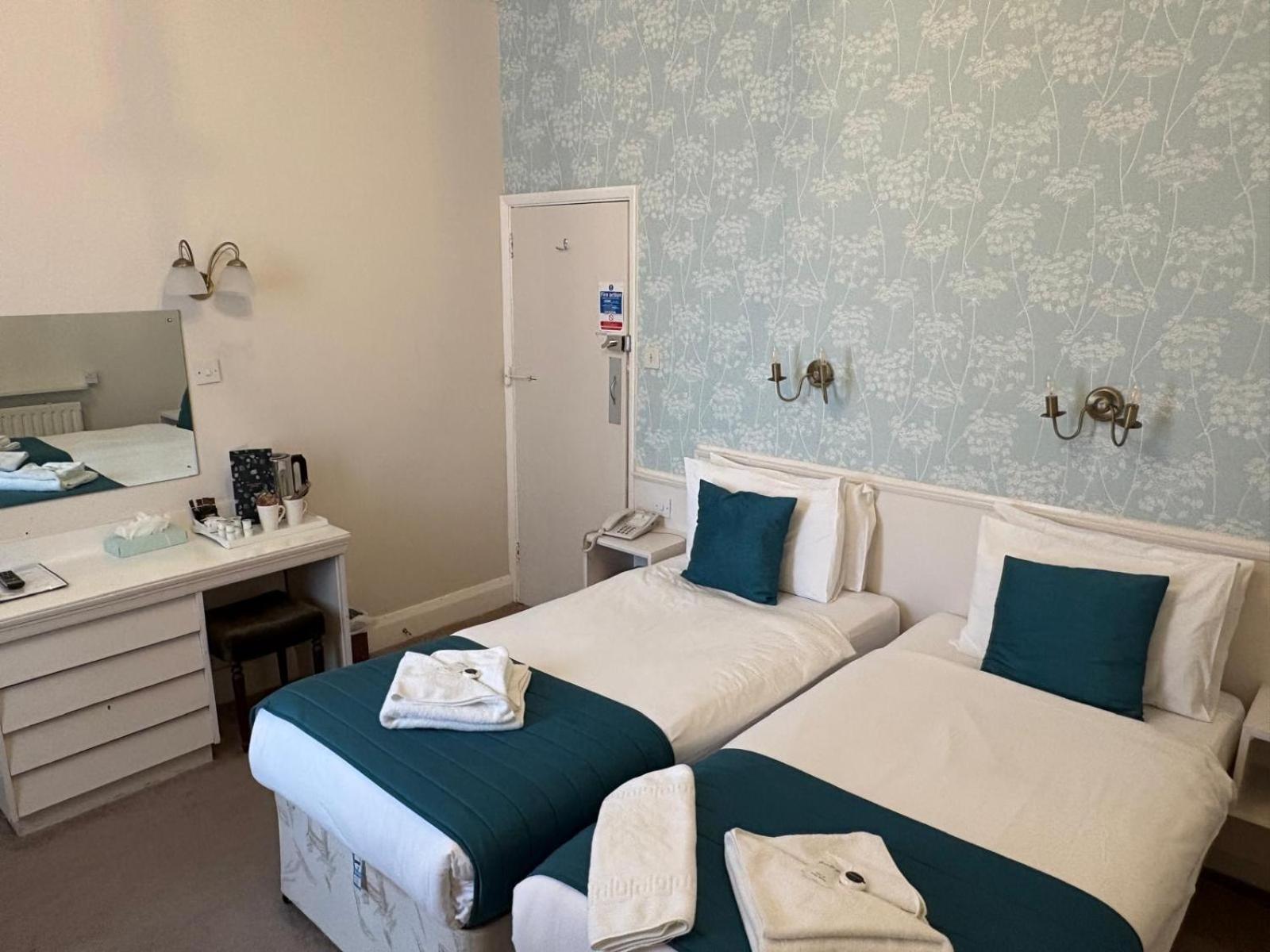 The Cumberland Hotel