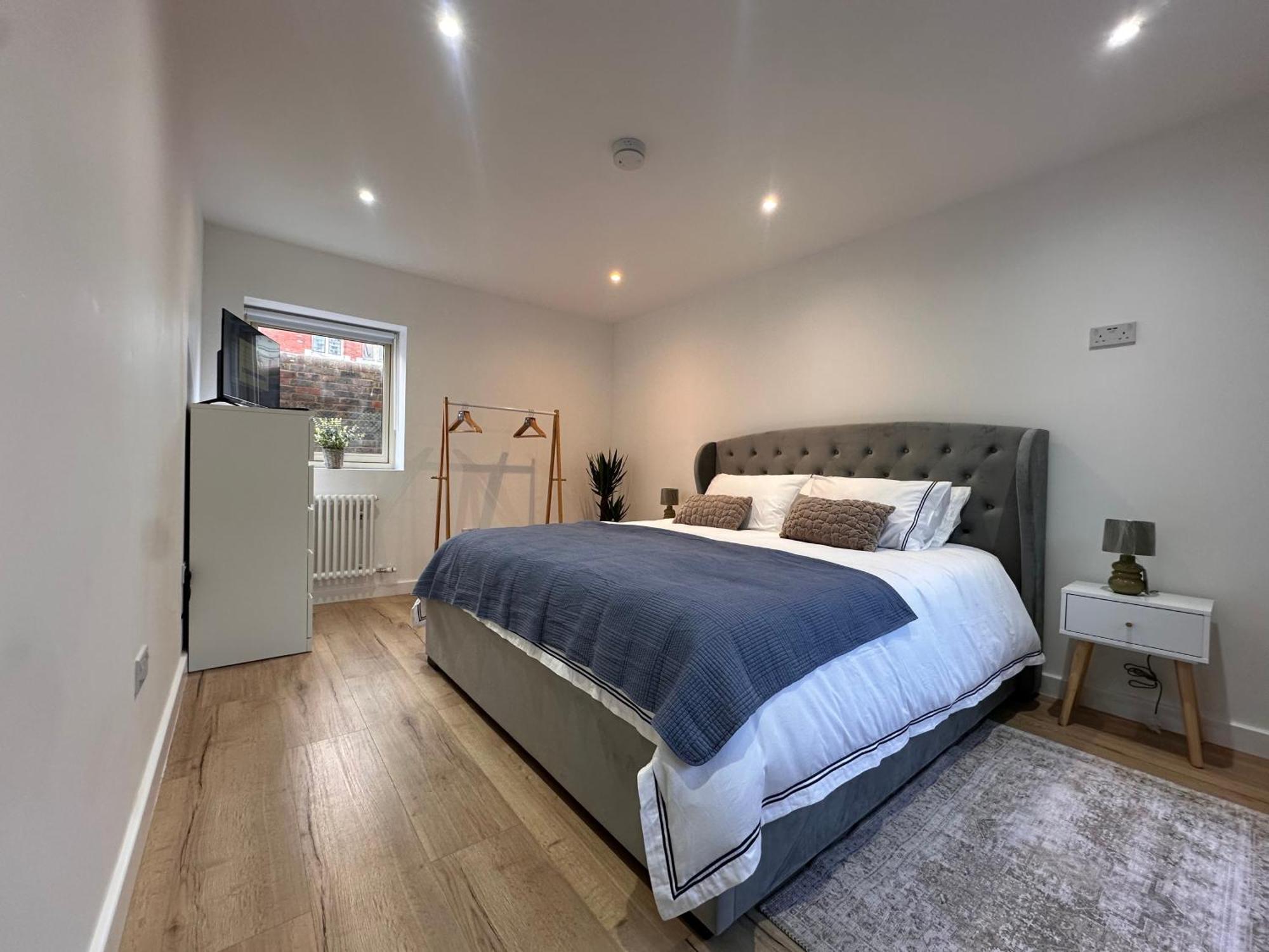 Holiday home 1 Bed-sleeps 3-patio-2 Min To