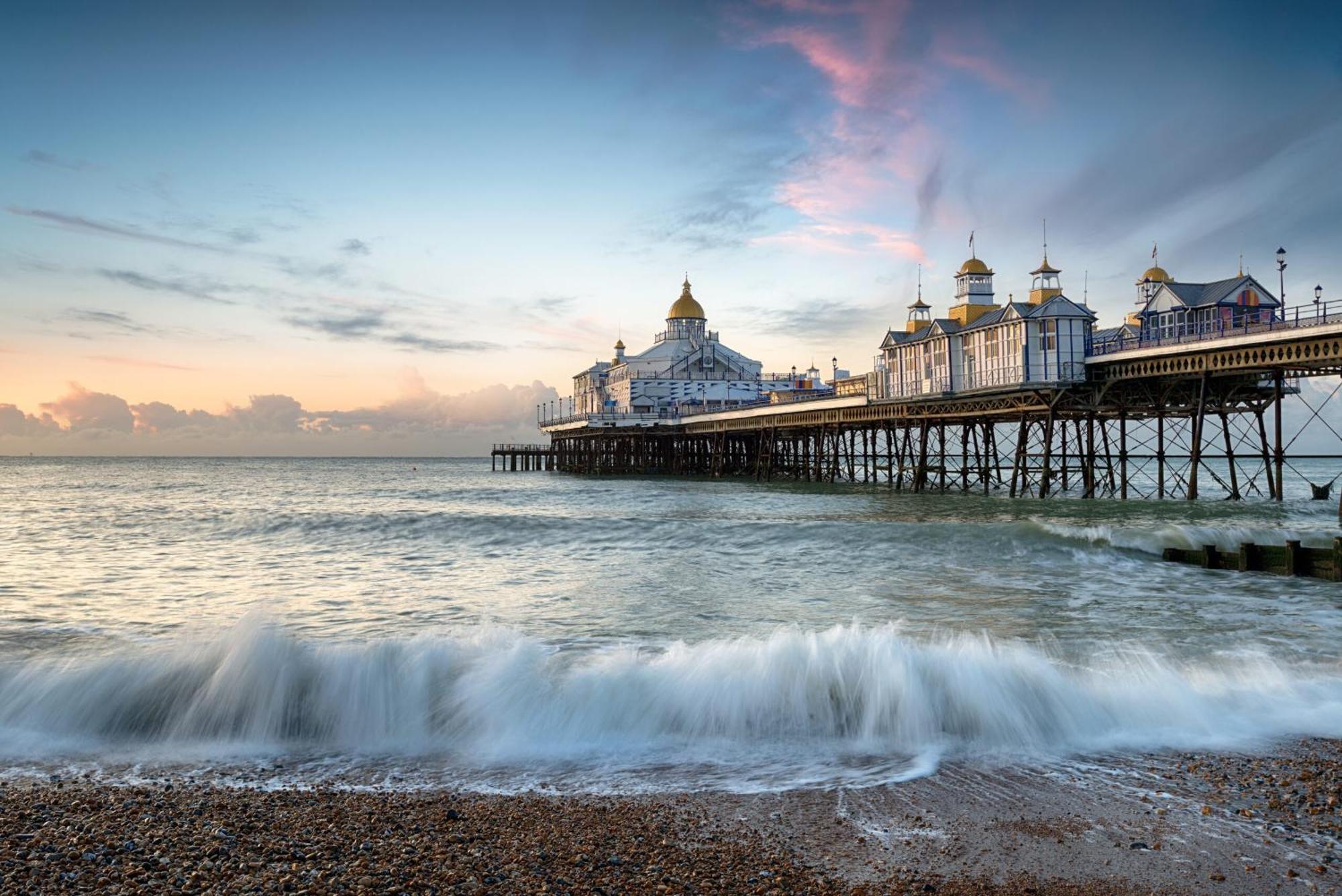 Charming Cottage 5 Min To Beach, Theatres & The South Downs Eastbourne