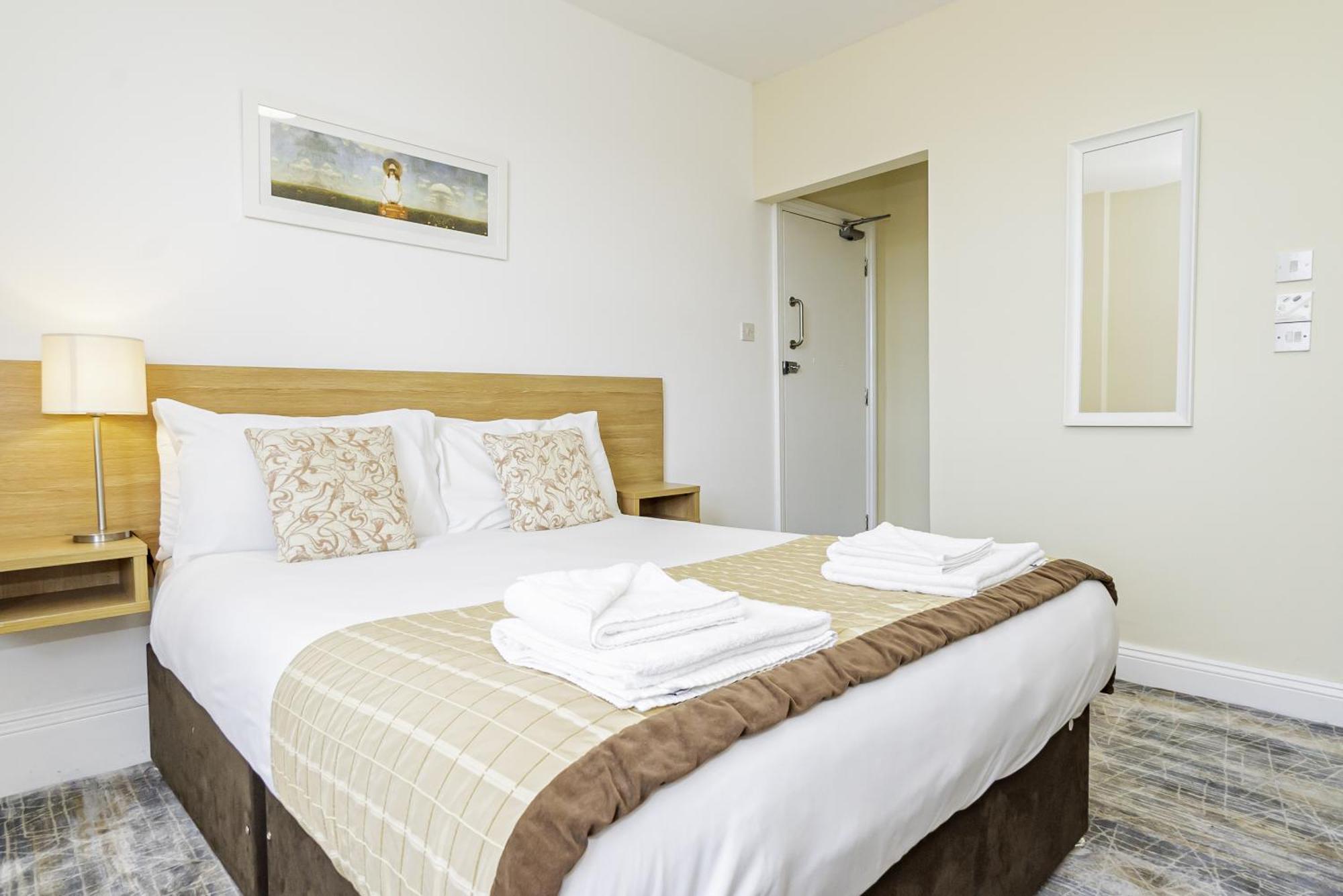 Hotel The Majestic 3*