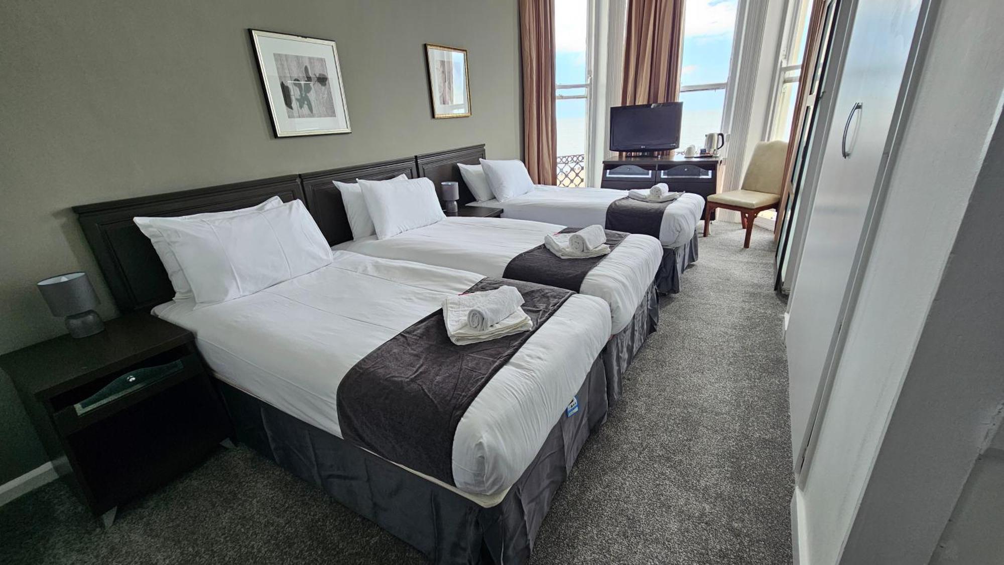 Hotel The