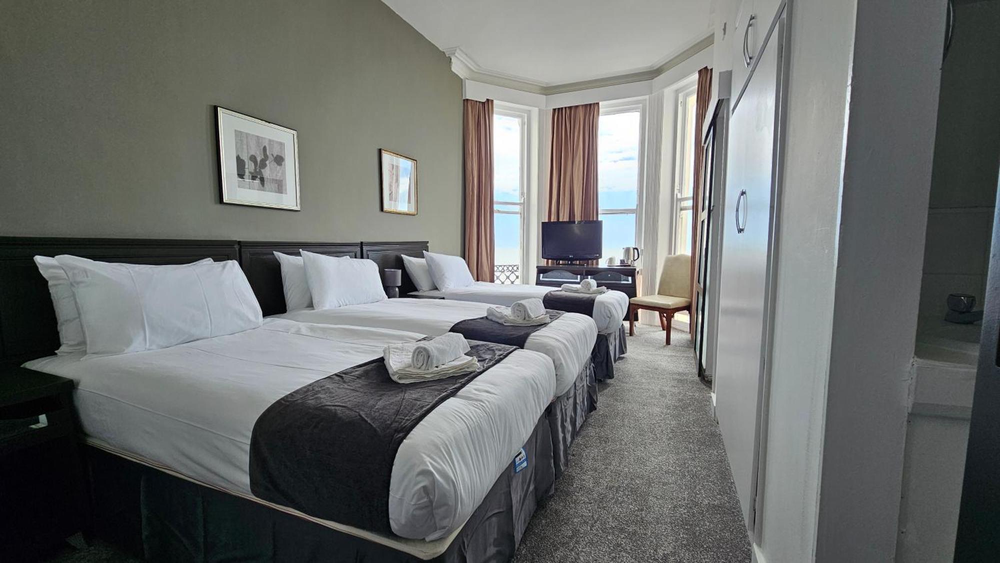 Hotel The