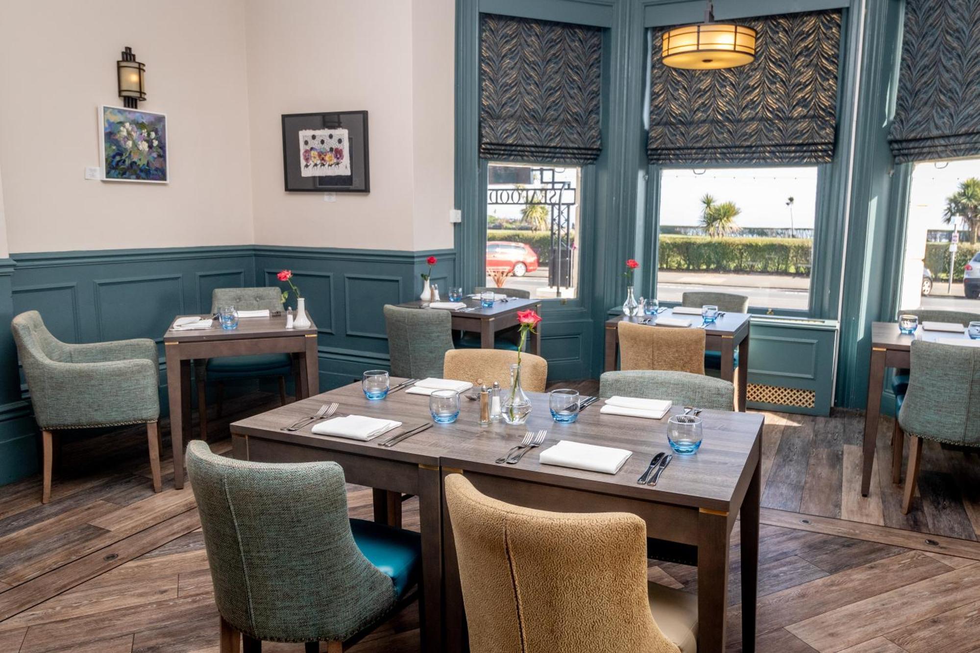 The Lansdowne, 4*