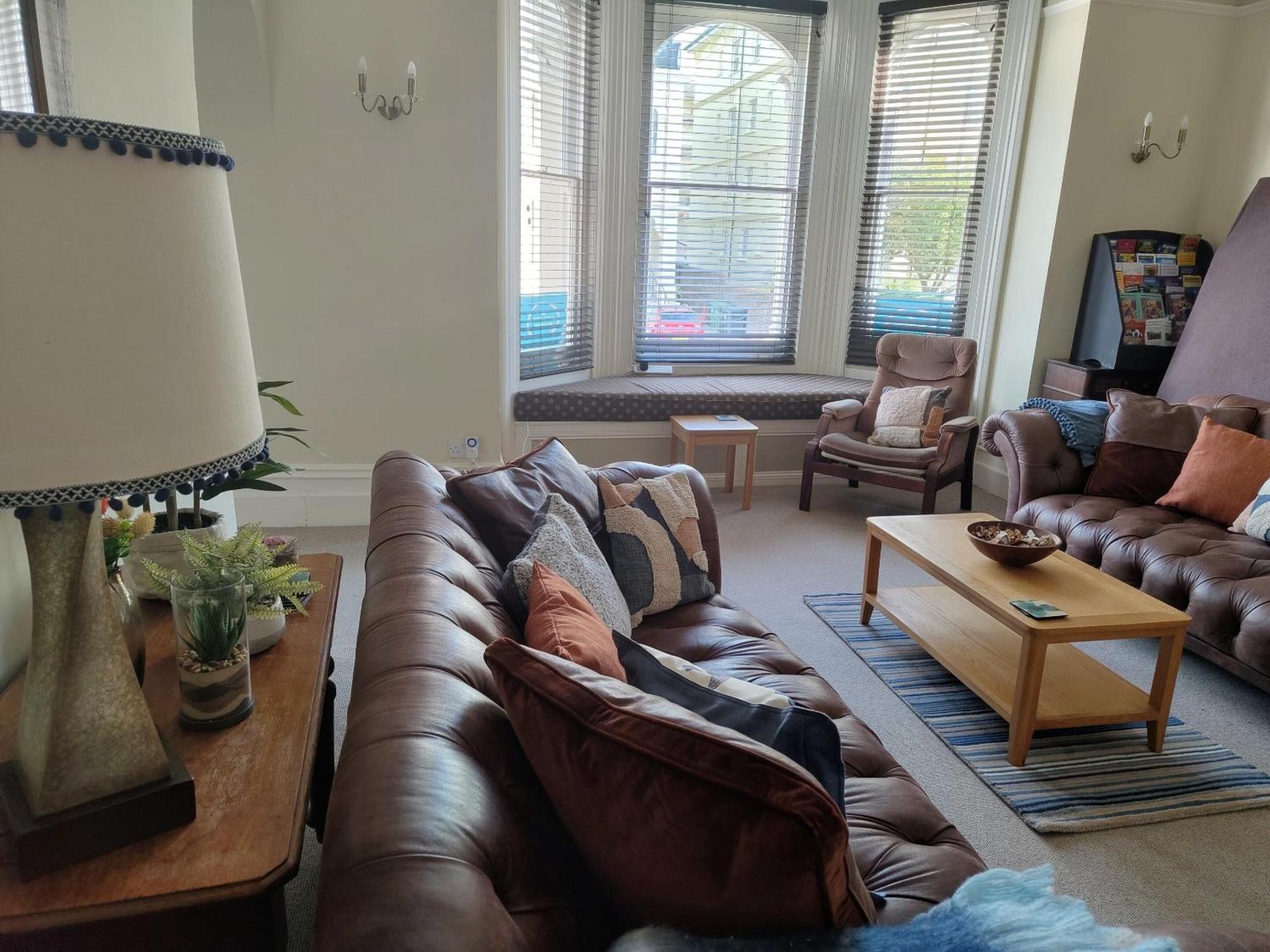 Bed & Breakfast The Sheldon - Free Private Parking Eastbourne