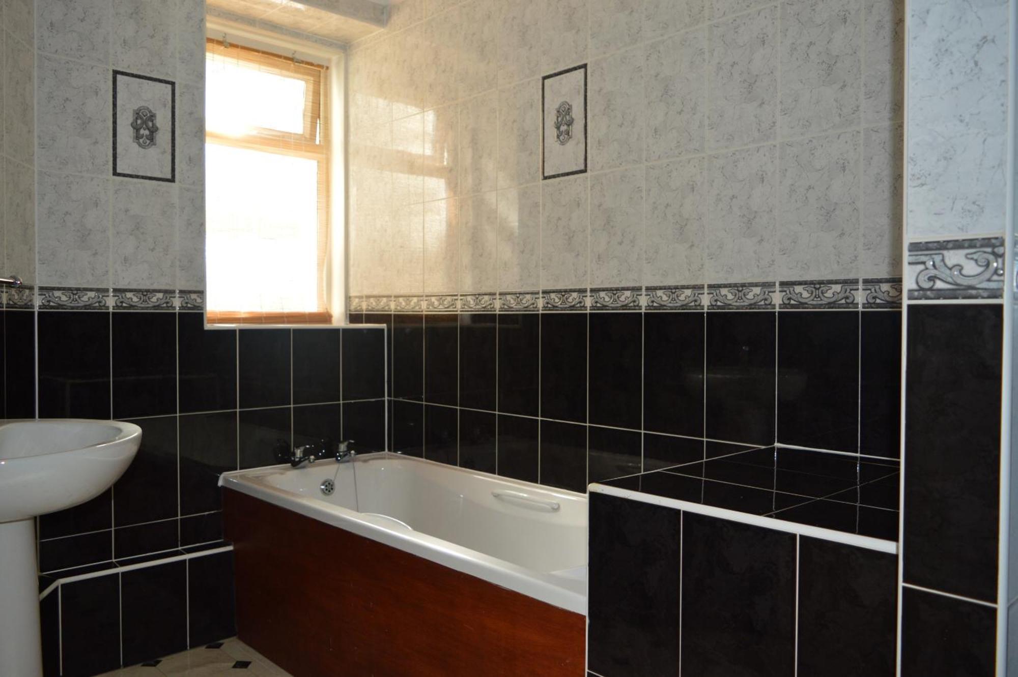 The Sheldon - Free Private Parking Bed & Breakfast Eastbourne