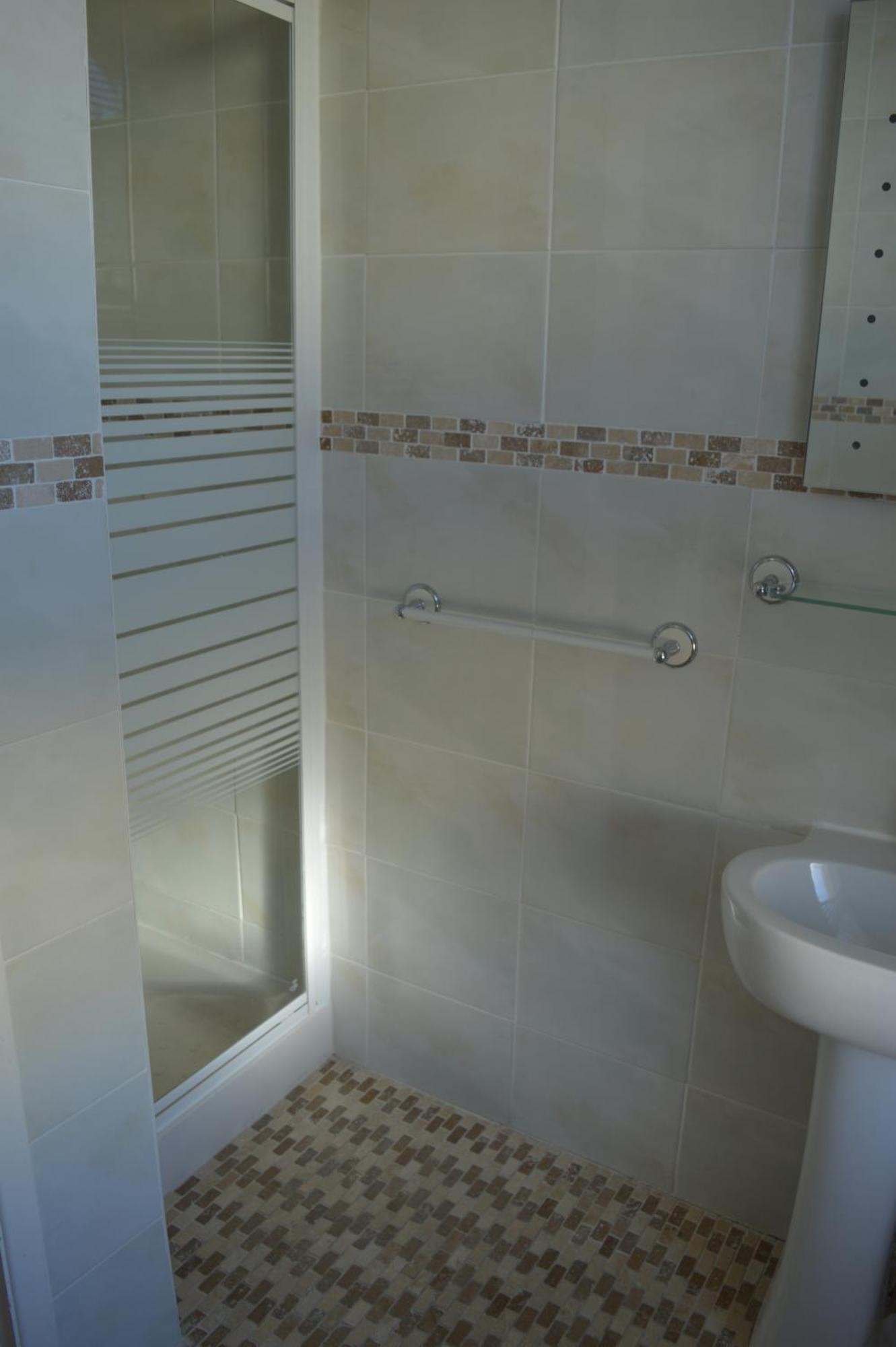 Bed & Breakfast The Sheldon - Free Private Parking Eastbourne