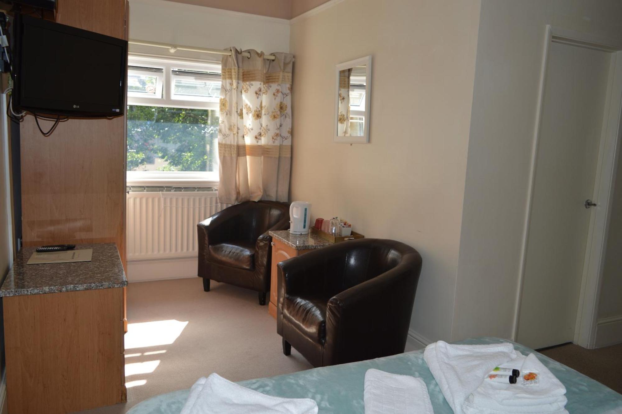 The Sheldon - Free Private Parking Bed & Breakfast