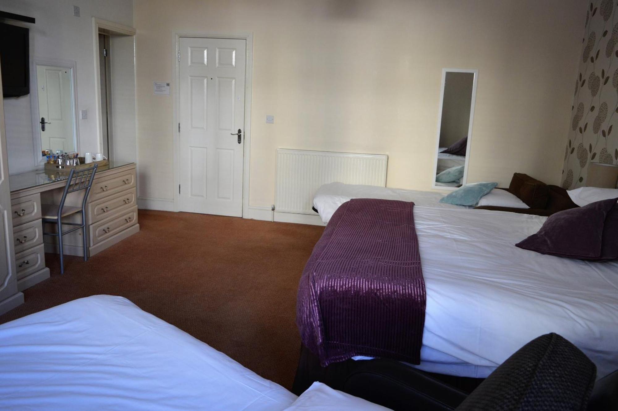 The Sheldon - Free Private Parking Bed & Breakfast