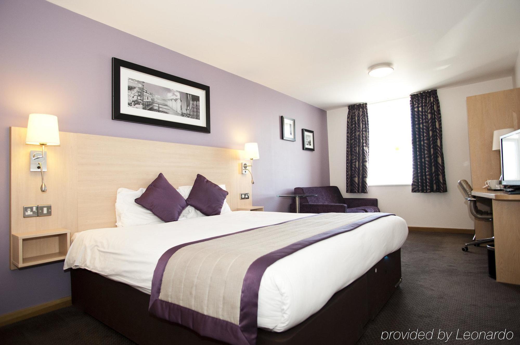 Shore View 3*