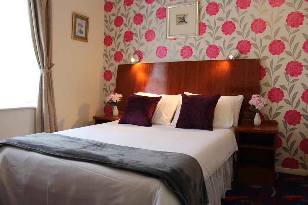 Savoy Court Hotel