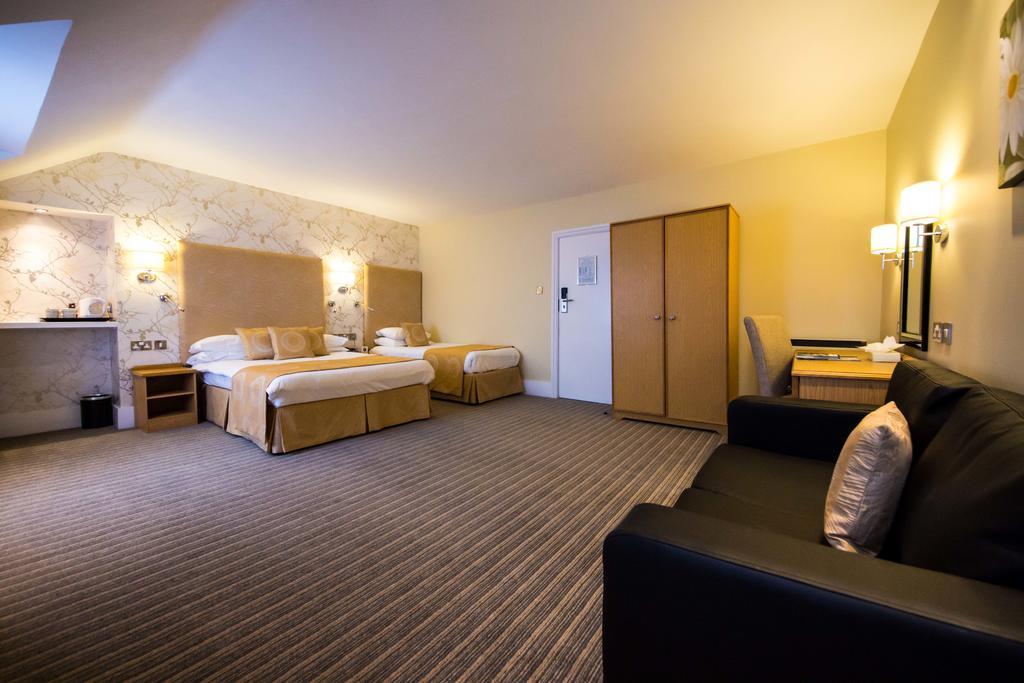 Western York House 3*