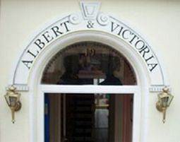 & Victoria 5* Eastbourne