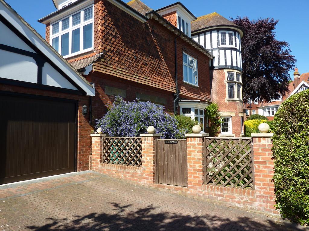 Tempat Tidur & Sarapan The Manse Eastbourne