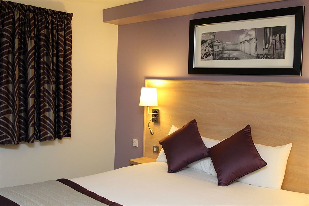 Shore View Hotel 3*