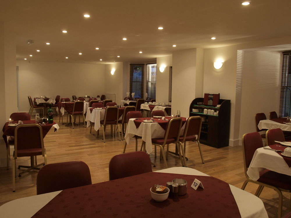 Savoy Court 2*