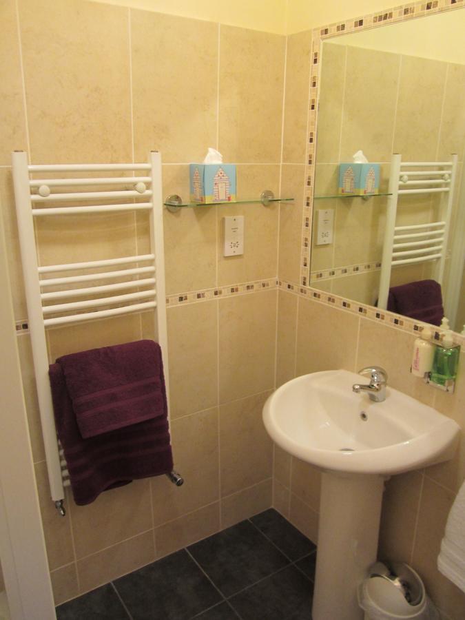 Boyne House 5* Eastbourne