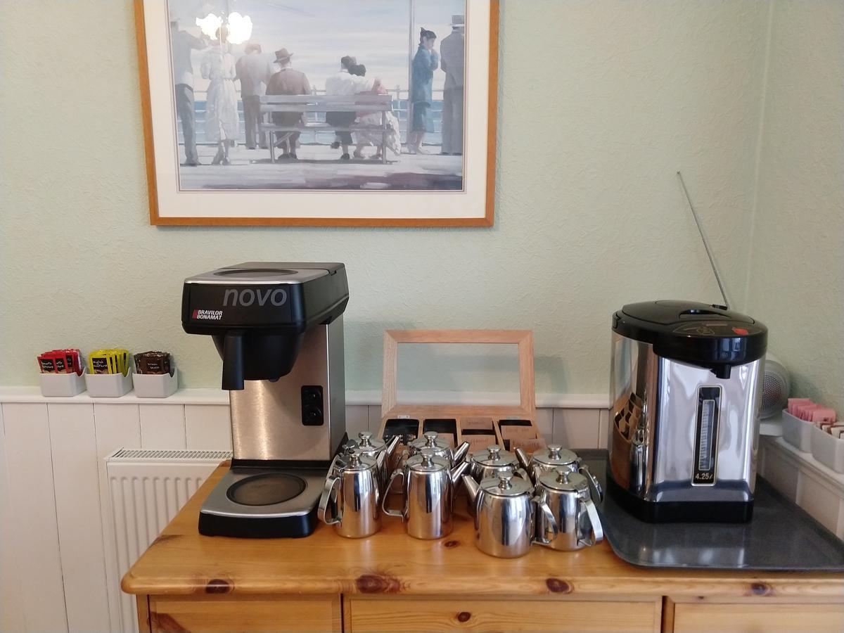 Bed & Breakfast By The Sea Eastbourne