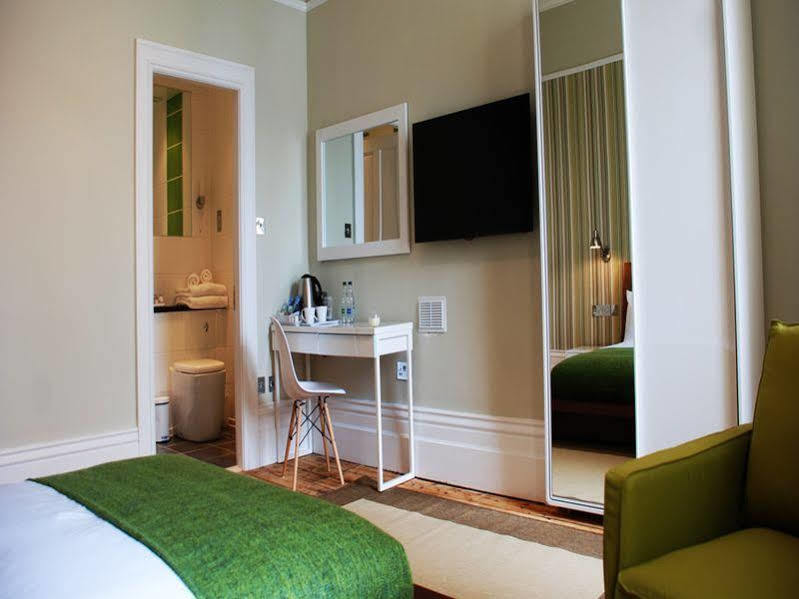Ravilious Bed & Breakfast Eastbourne