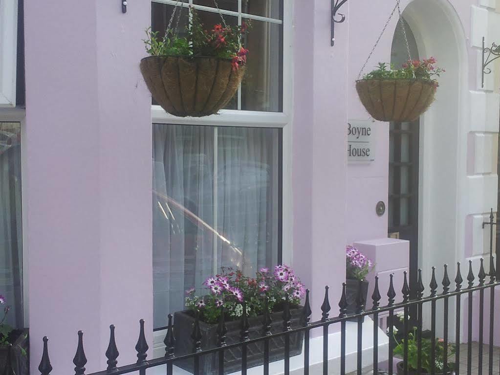 Boyne House 5* Eastbourne
