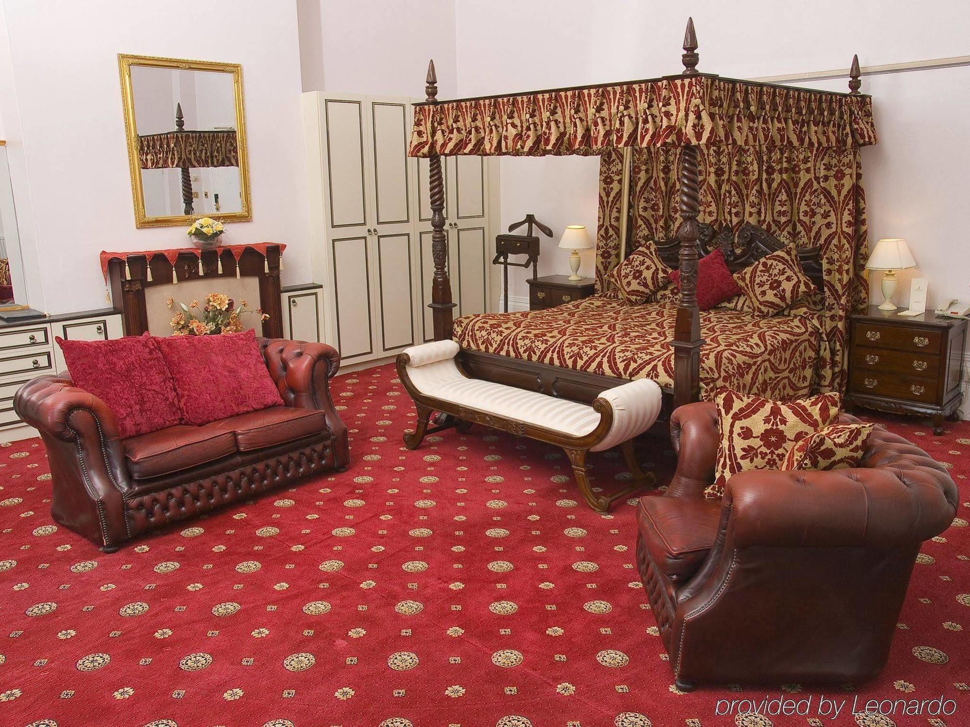 The Mansion Lions 3* Eastbourne
