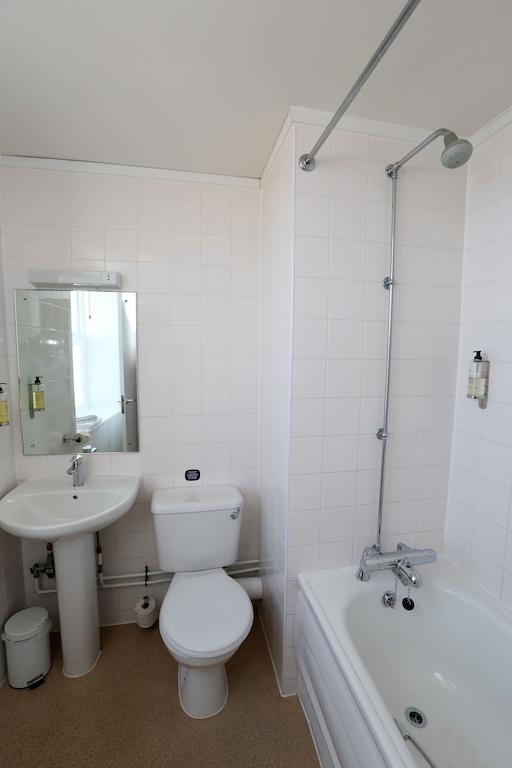 Shore View Hotel 3*