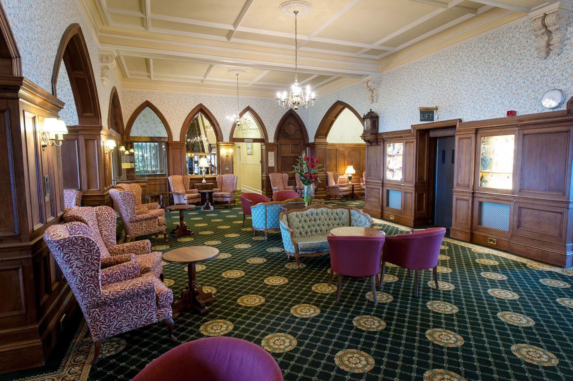Hydro 4* Eastbourne