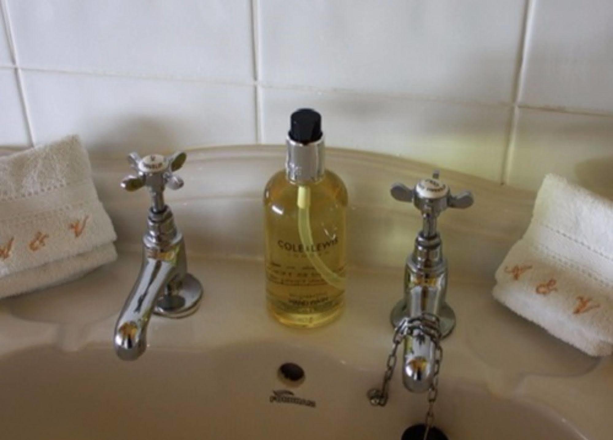 & Victoria Guest house 5*