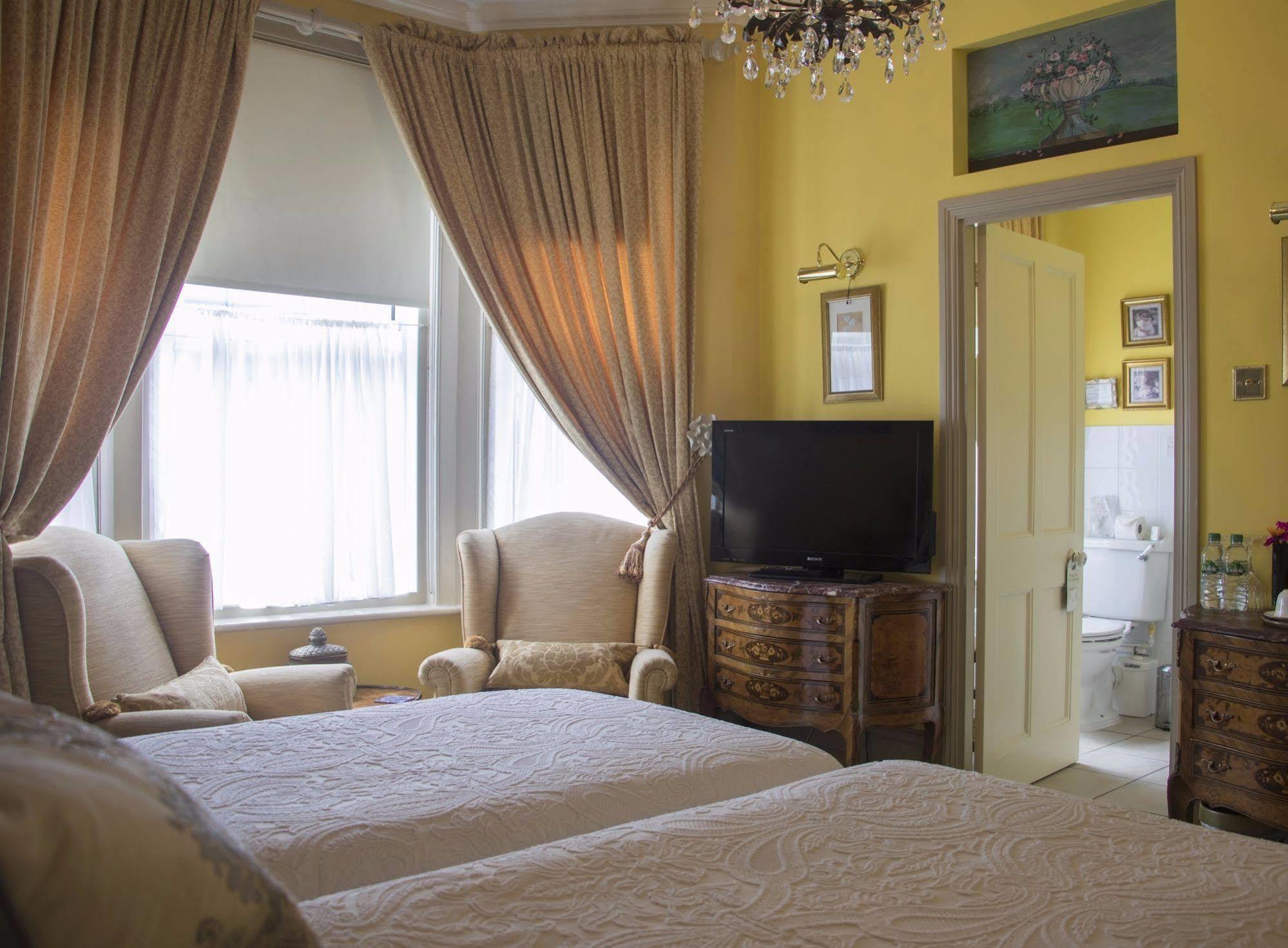 & Victoria Guest house 5*
