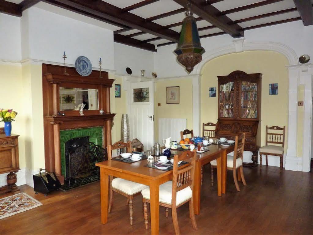 The Manse 3* Eastbourne