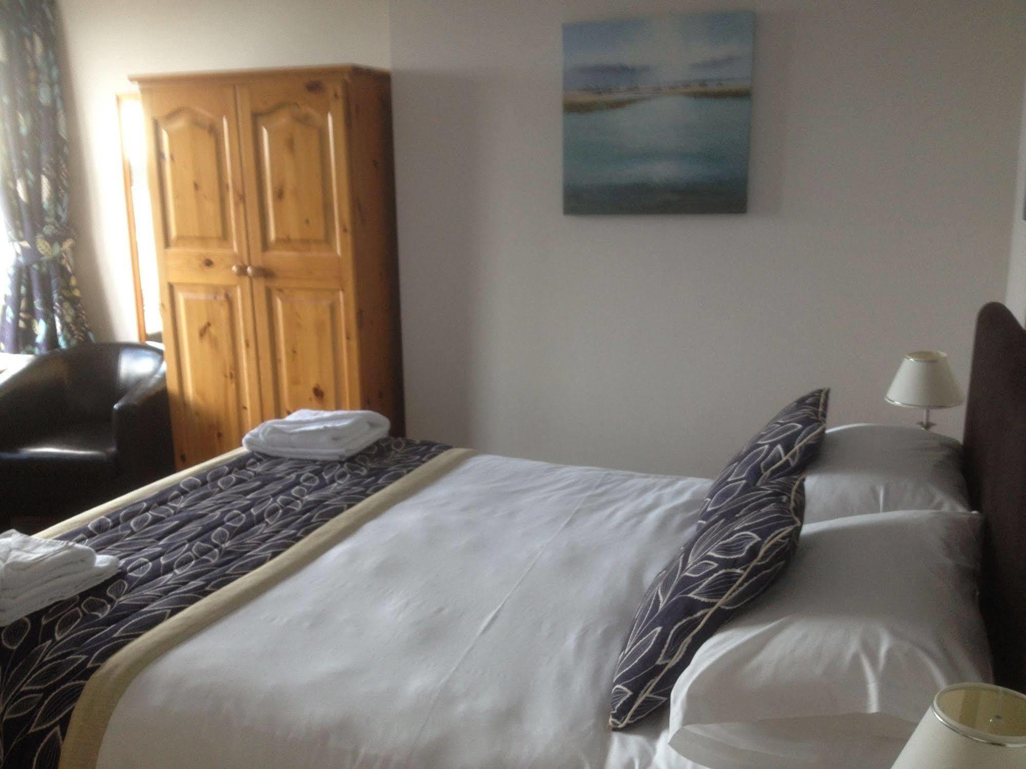 By The Sea Bed & Breakfast 3*