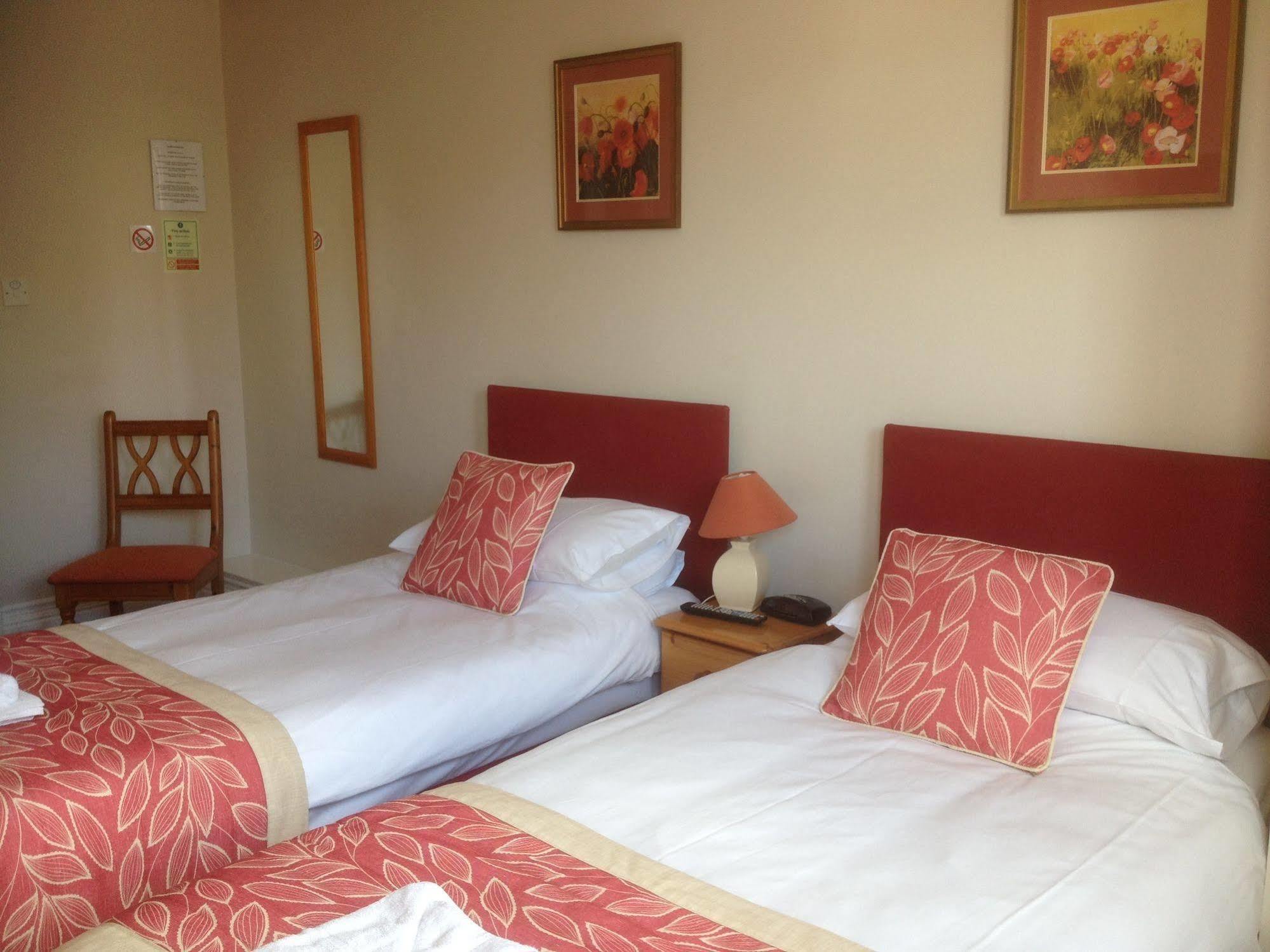 Bed & Breakfast By The Sea Eastbourne