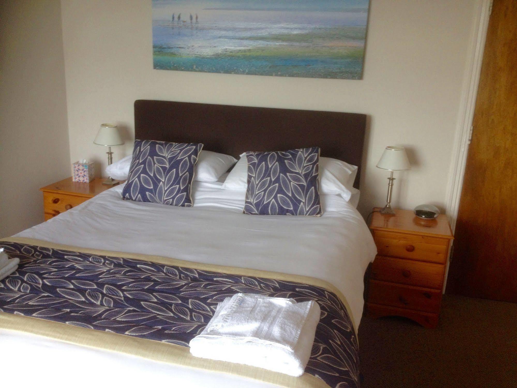 By The Sea Bed & Breakfast 3*