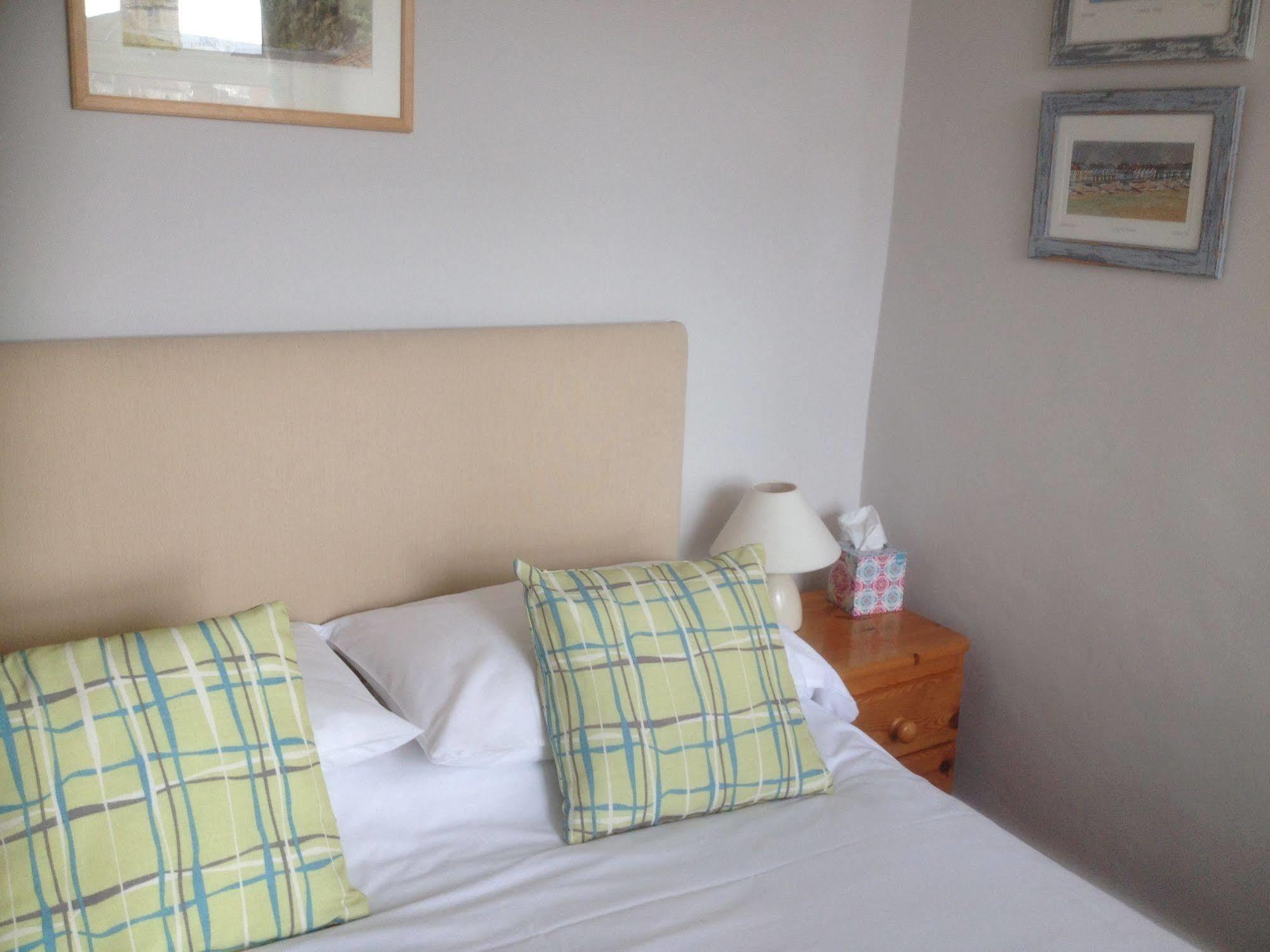 By The Sea Bed & Breakfast 3*