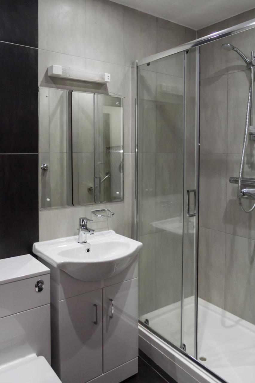 Hotel Hadleigh 2*