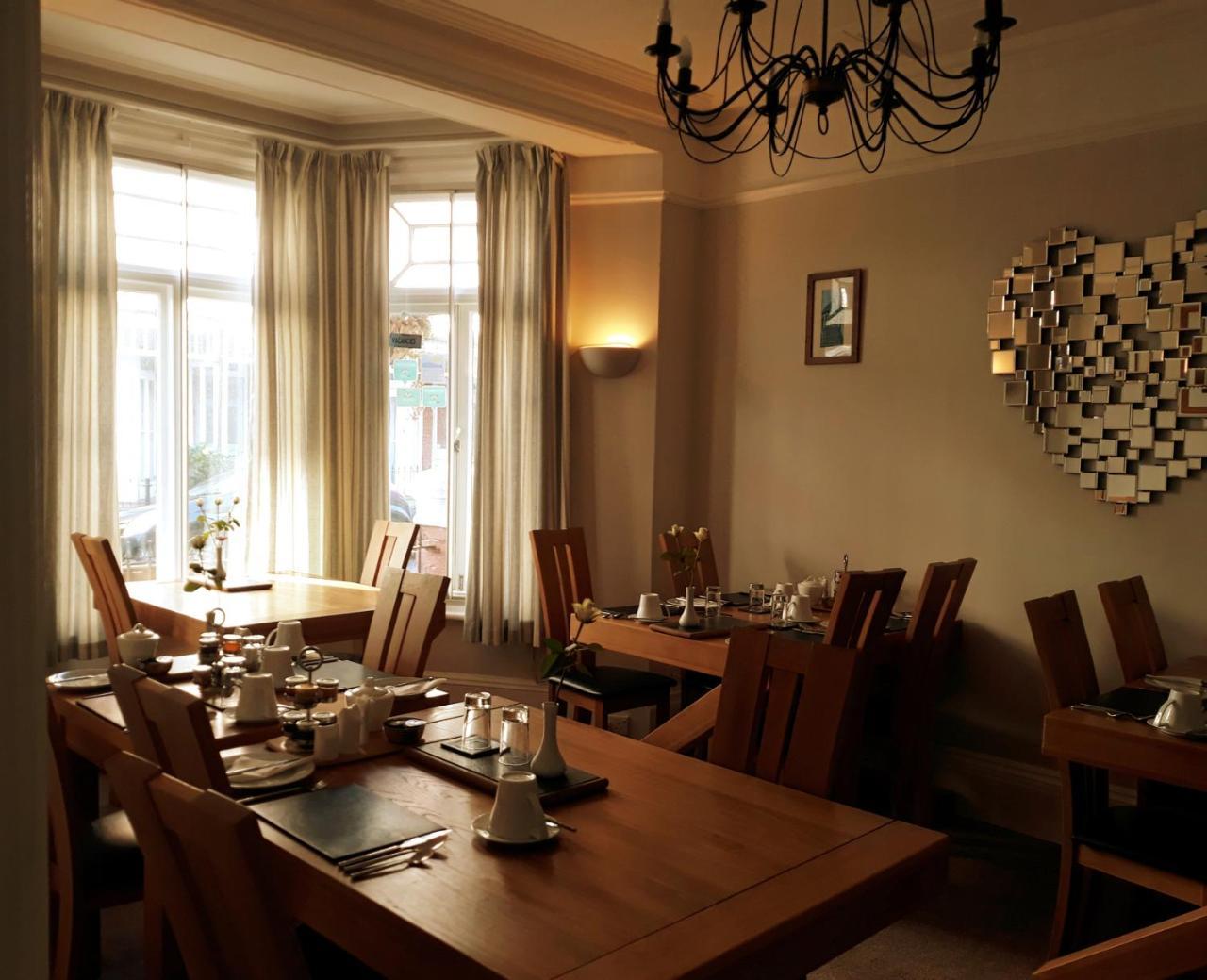 Bay Tree 2* Eastbourne