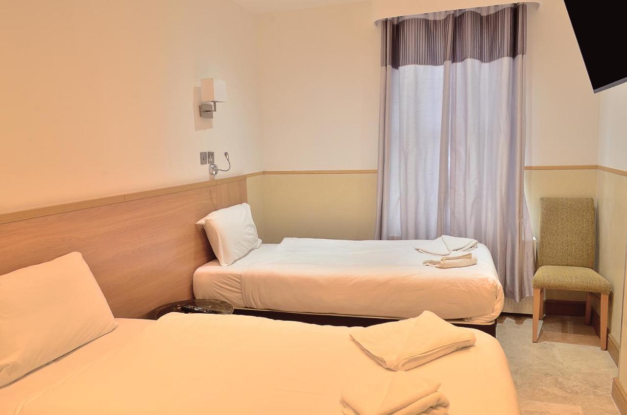 Congress Aparthotel 3*