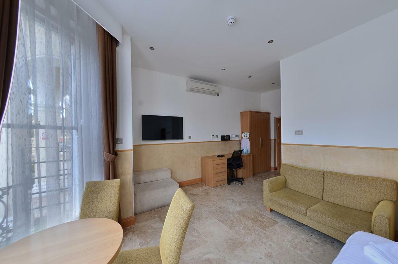 Aparthotel Grande 4*