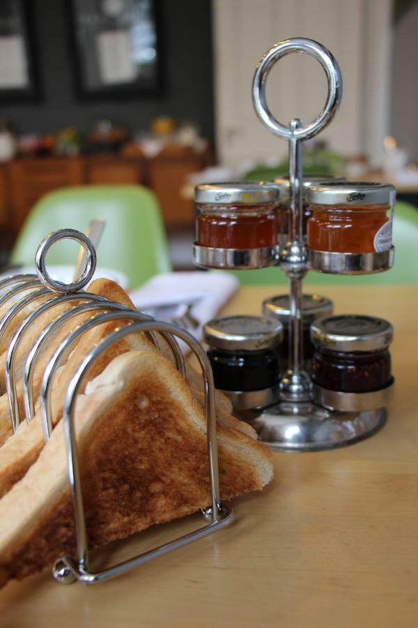 Ravilious Bed & Breakfast 4*